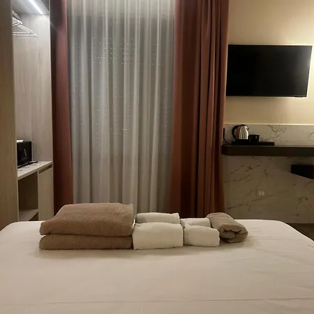 Shabby 4* Трани