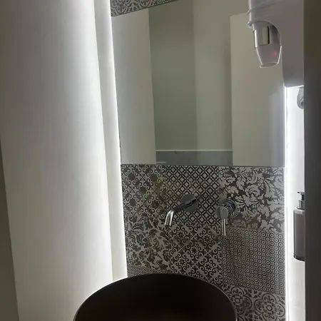 Alojamento de Acomodação e Pequeno-almoço Shabby